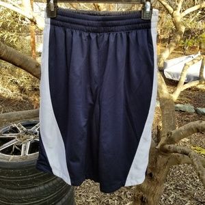 Starter men’s reversible basketball shorts